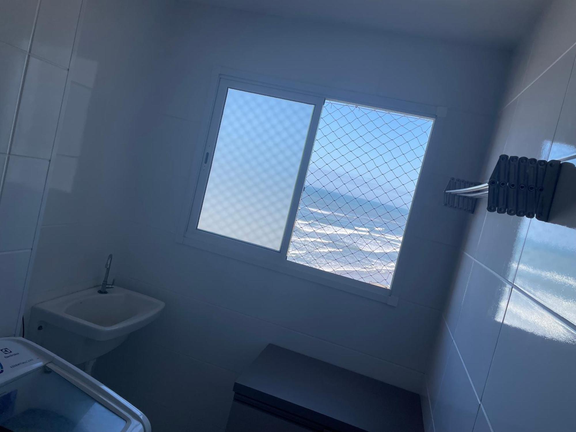Apartamento Frente Mar Kp Mongagua Luaran gambar